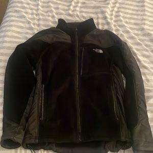 North Face Women’s Denali Fuzzy Jacket